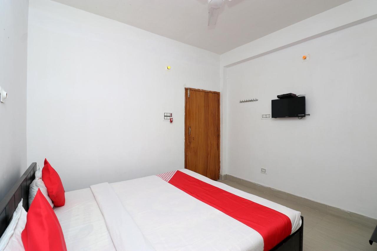 OYO 28298 Nalanda Guest House Extérieur photo