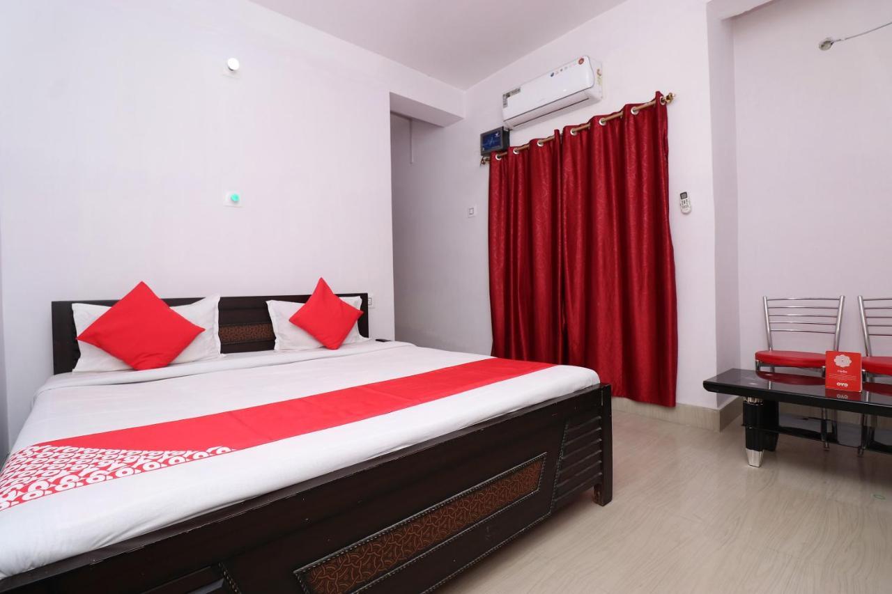 OYO 28298 Nalanda Guest House Extérieur photo
