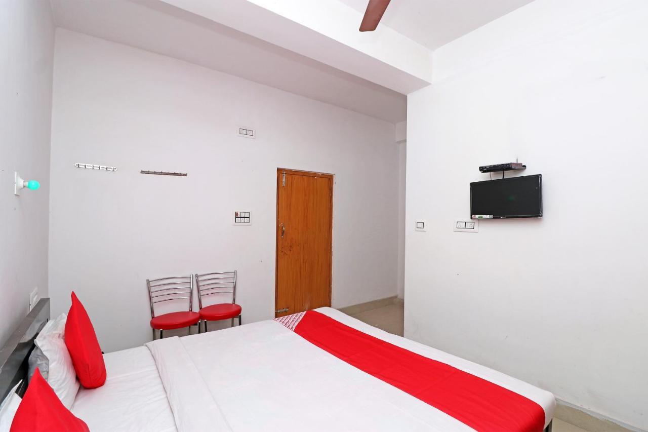 OYO 28298 Nalanda Guest House Extérieur photo