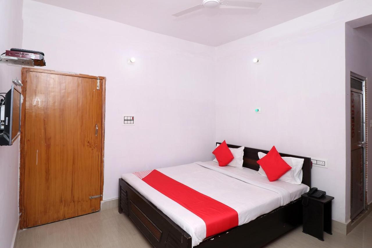 OYO 28298 Nalanda Guest House Extérieur photo